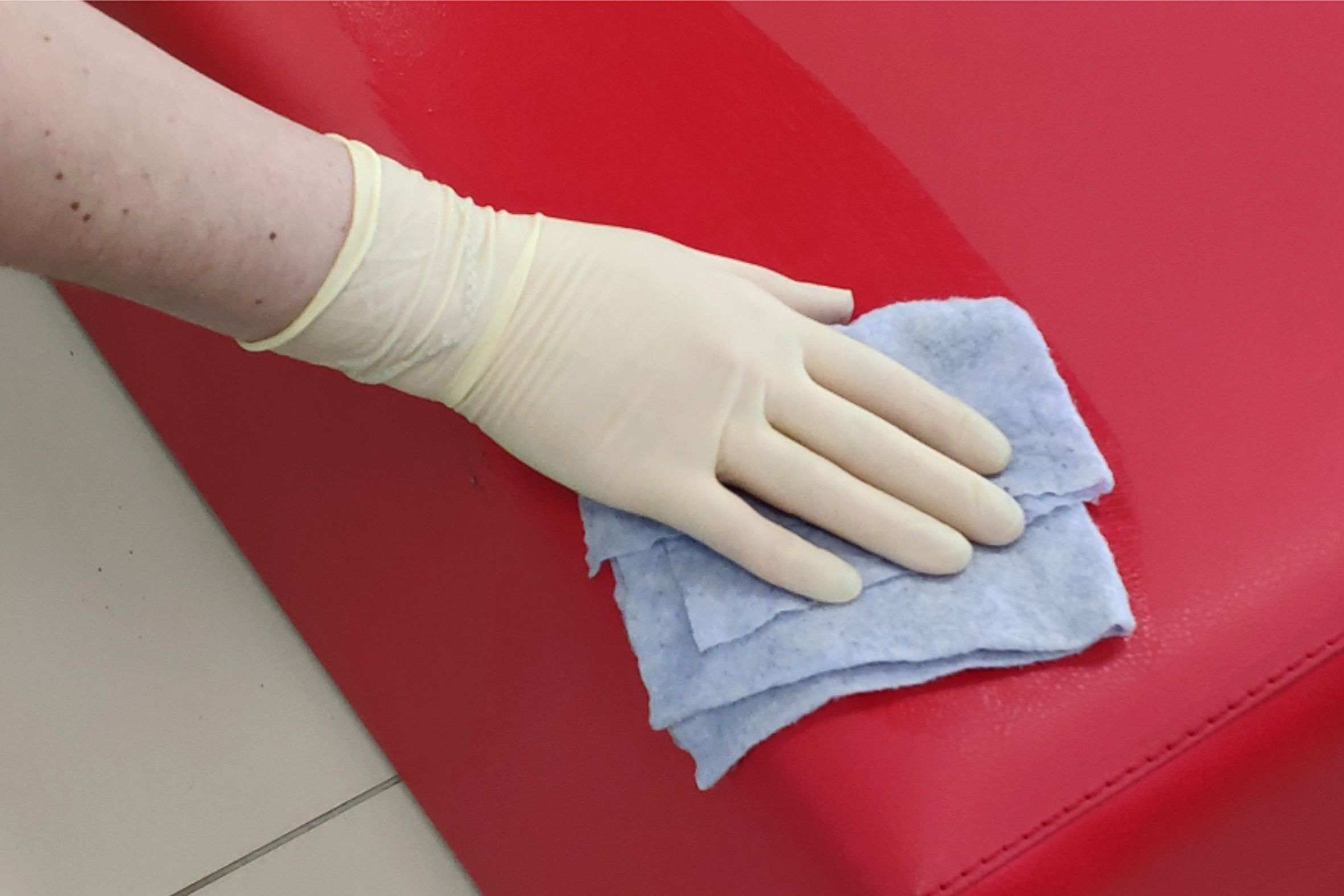 Дезинфекция поверхностей дезинфекция.jpg