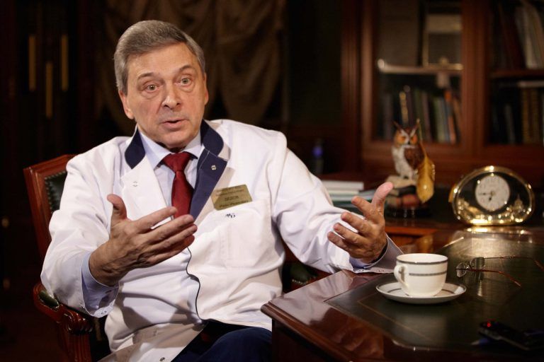 Академик И.И.Дедов.jpg